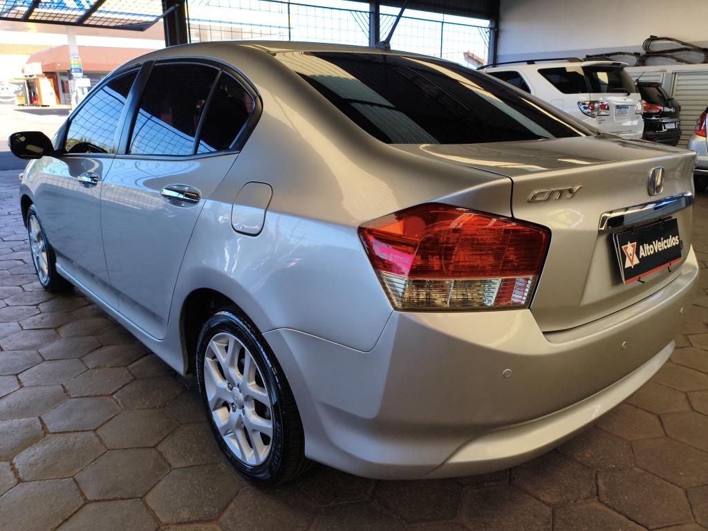 HONDA City Sedan - Foto