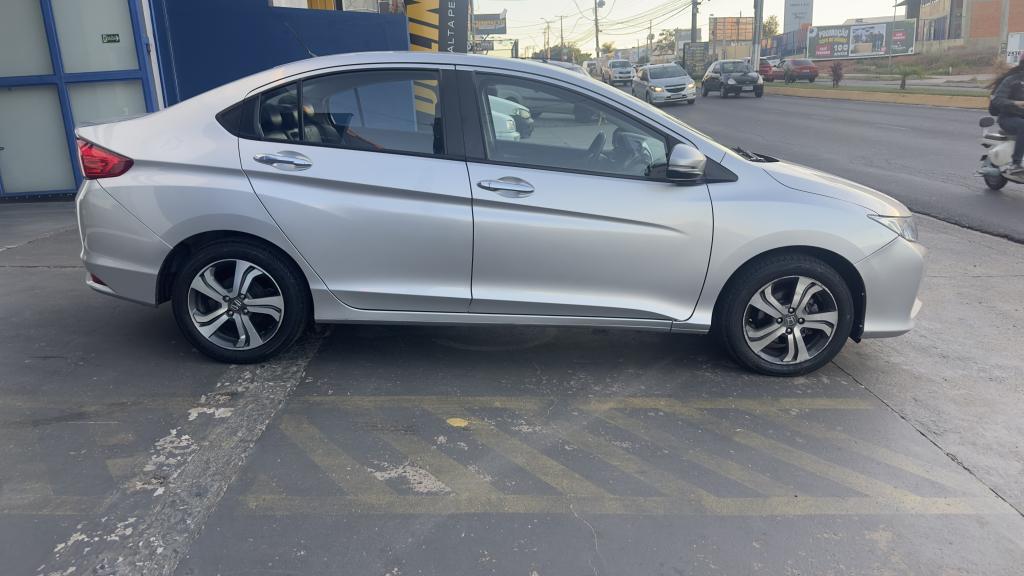 HONDA City Sedan - Foto