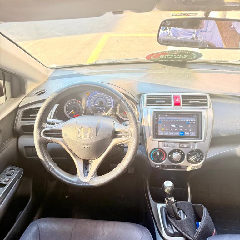 HONDA City Sedan - Foto