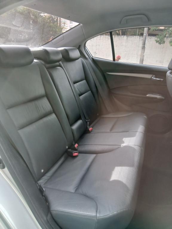 HONDA City Sedan - Foto