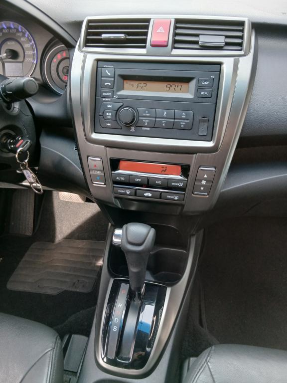 HONDA City Sedan - Foto
