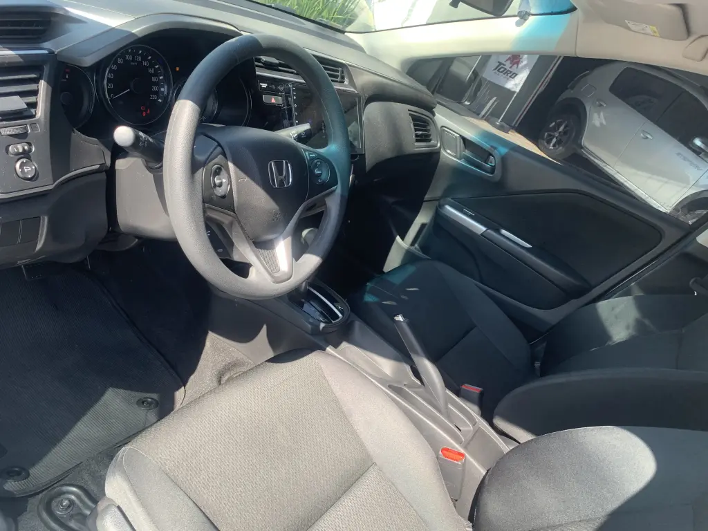 HONDA City Sedan - Foto