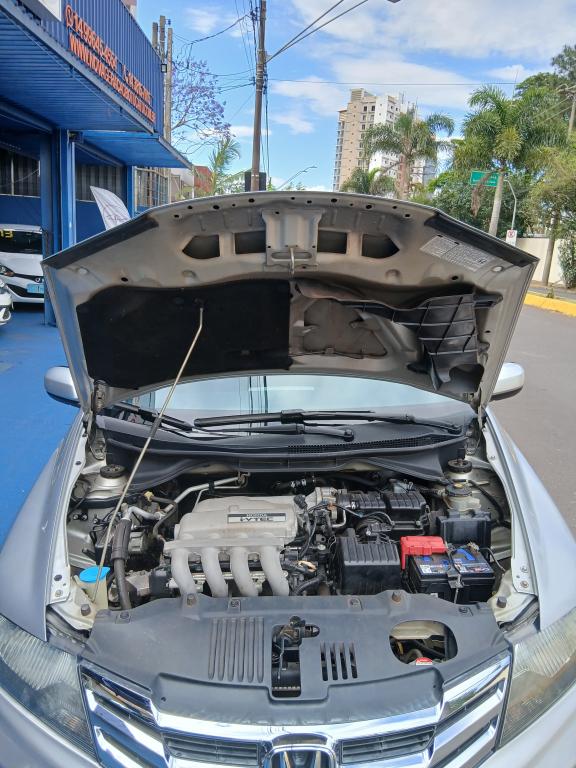 HONDA City Sedan - Foto