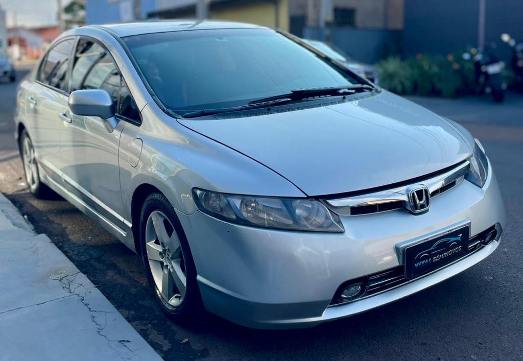 HONDA Civic - Foto