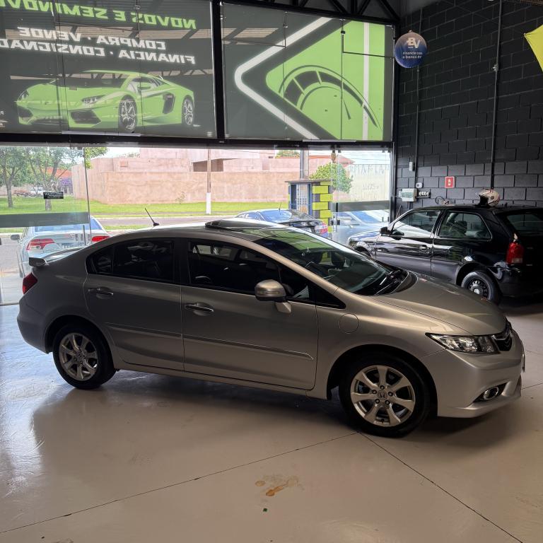 HONDA Civic - Foto