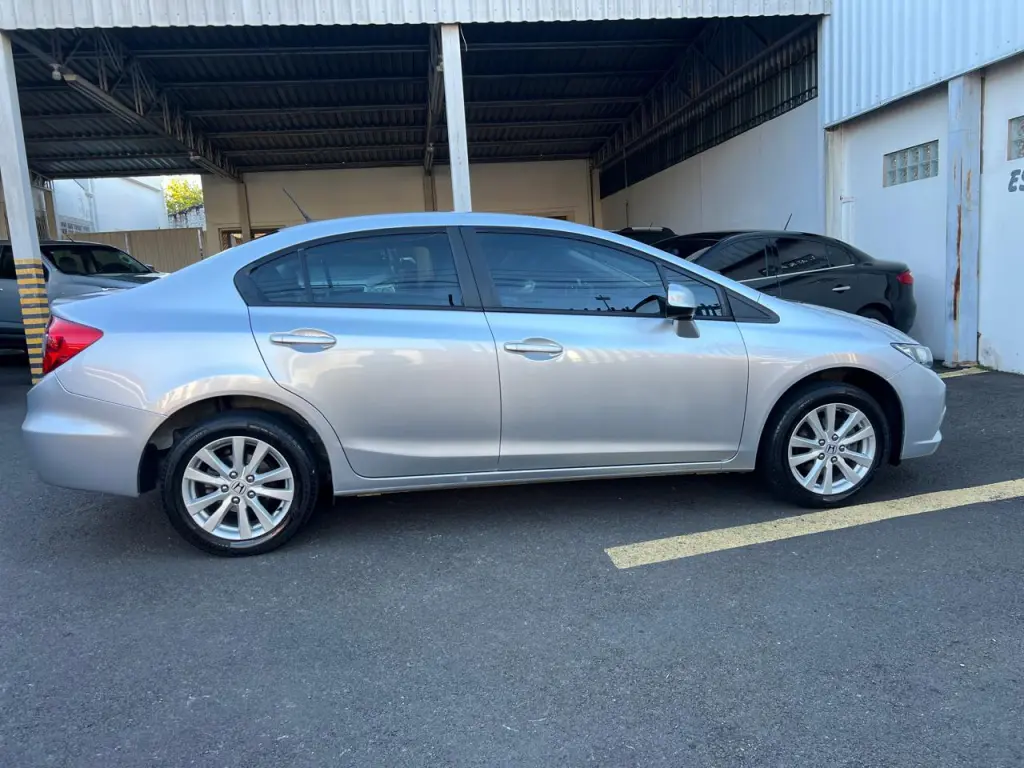 HONDA Civic - Foto
