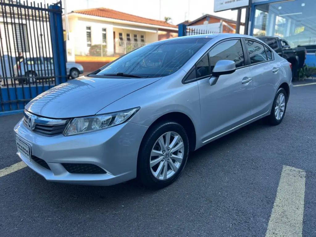 HONDA Civic - Foto