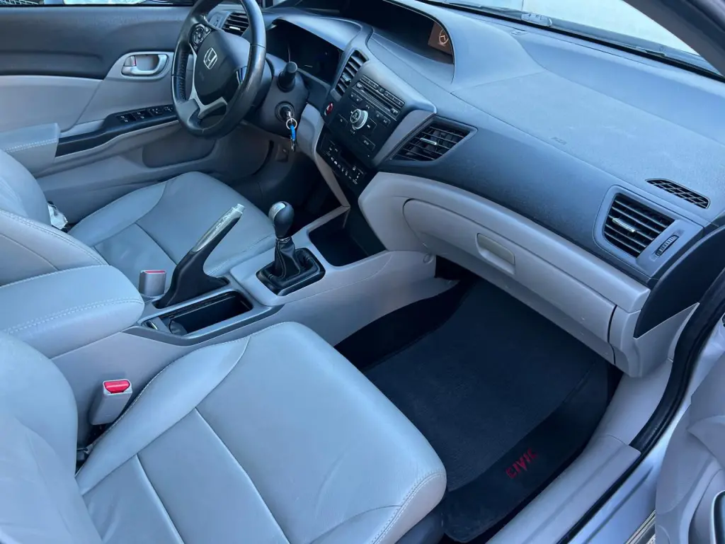 HONDA Civic - Foto