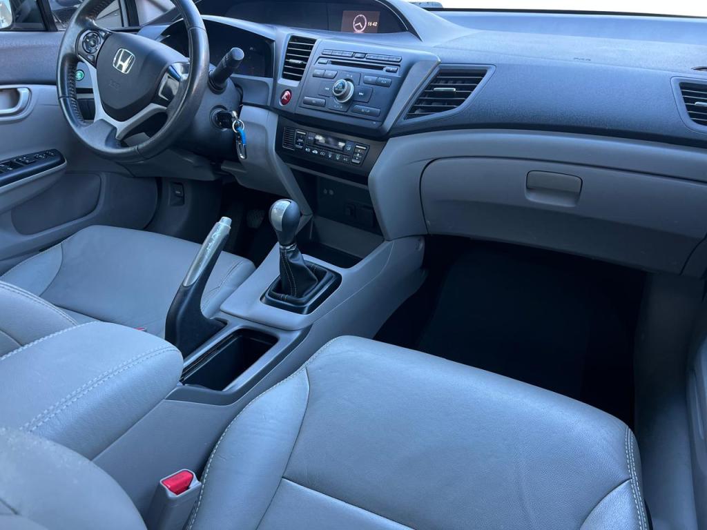 HONDA Civic - Foto