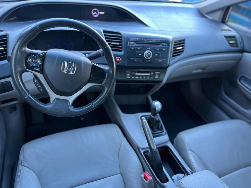 HONDA Civic - Foto