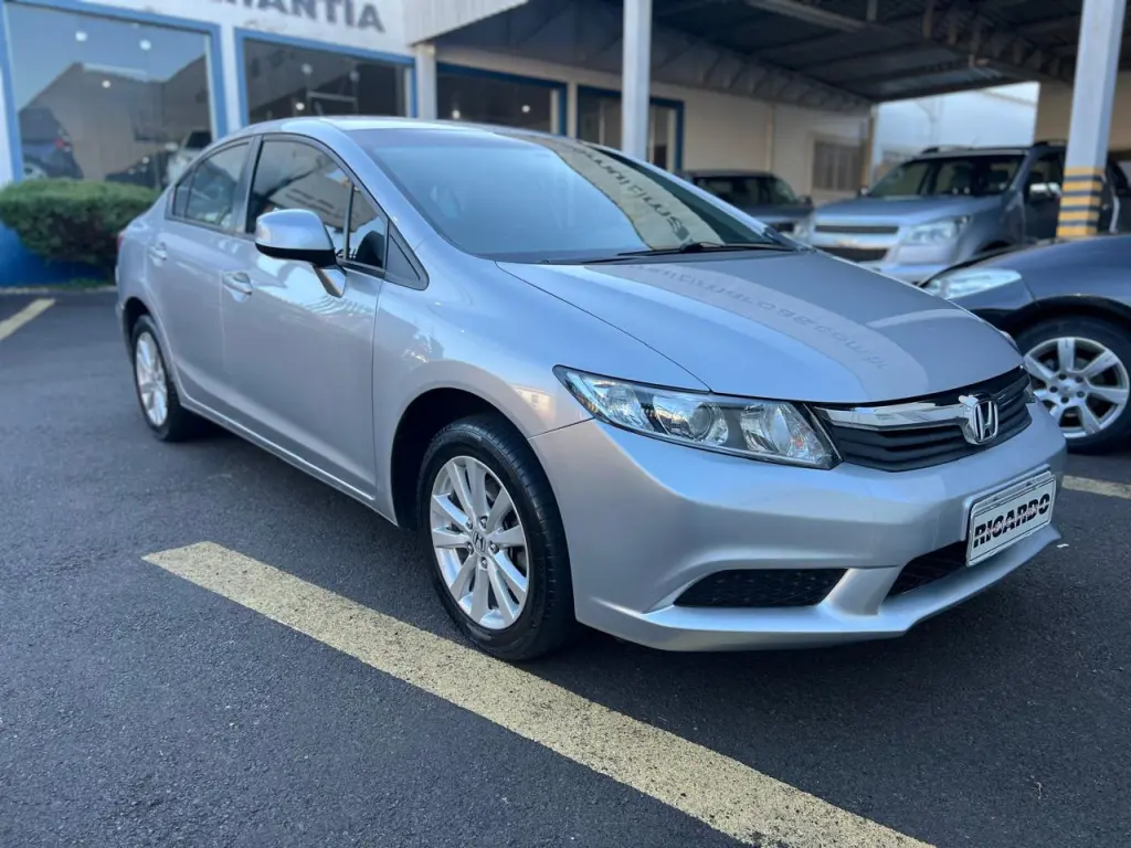 HONDA Civic - Foto