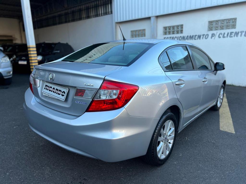 HONDA Civic - Foto