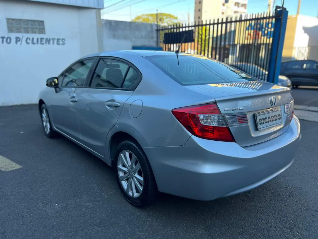 HONDA Civic - Foto