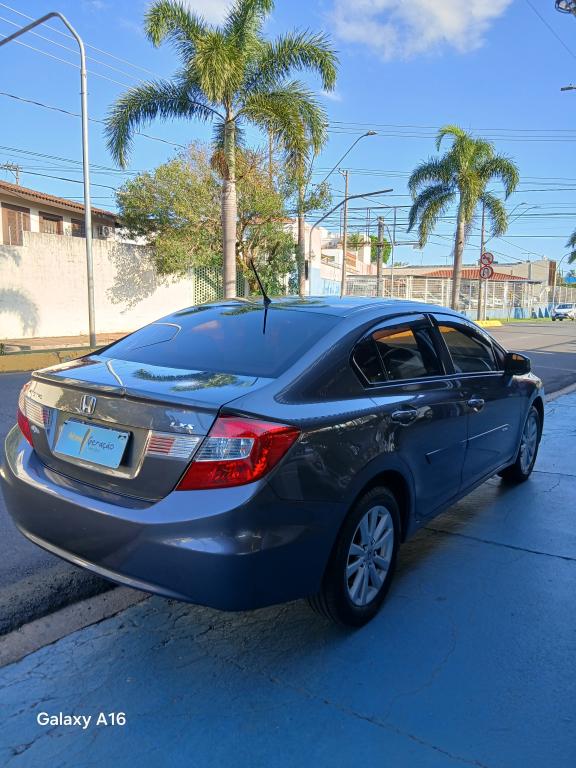 HONDA Civic - Foto