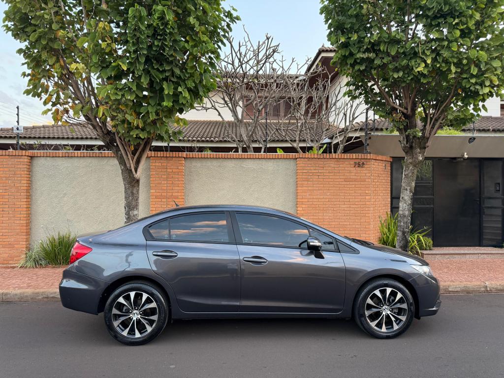 HONDA Civic - Foto