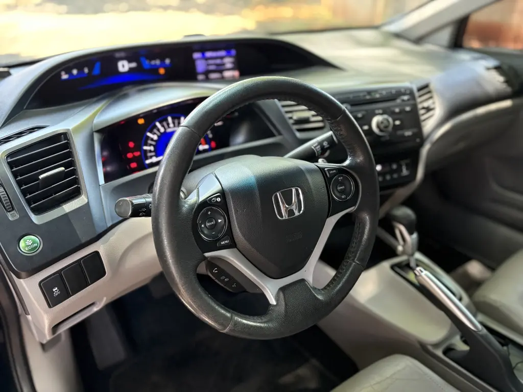 HONDA Civic - Foto