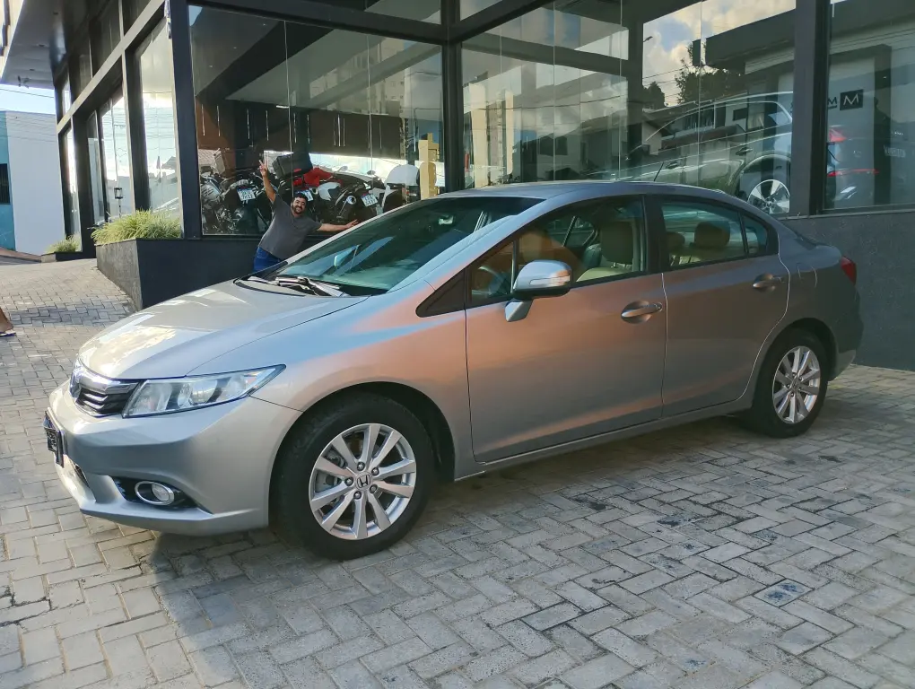 HONDA Civic - Foto
