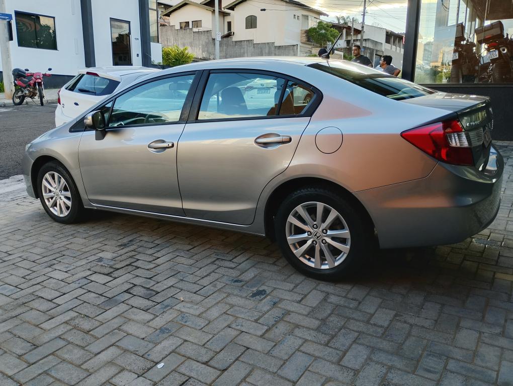 HONDA Civic - Foto