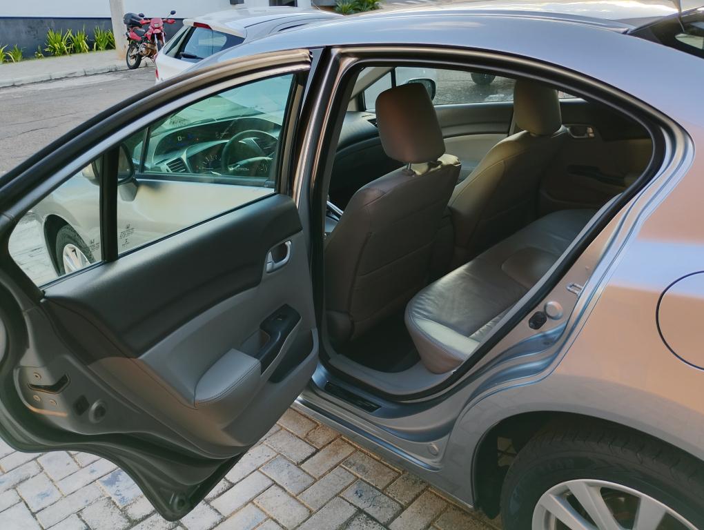 HONDA Civic - Foto