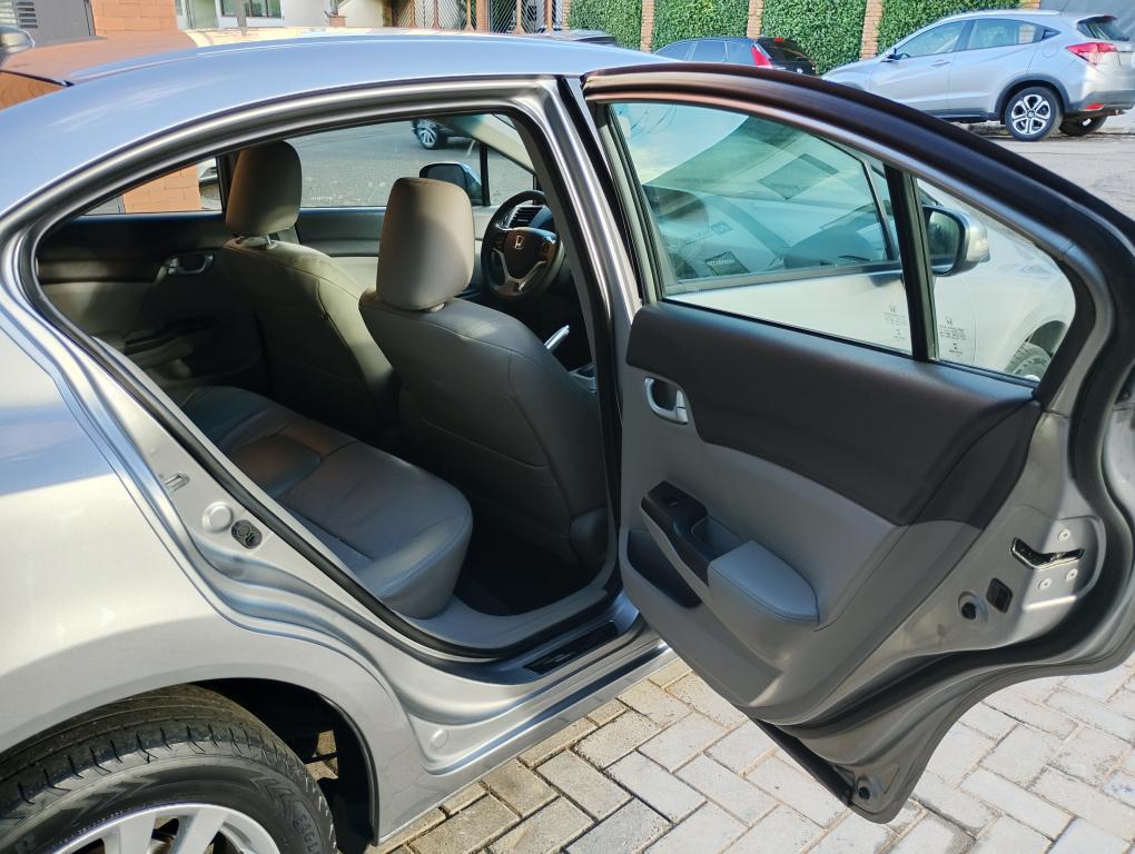 HONDA Civic - Foto