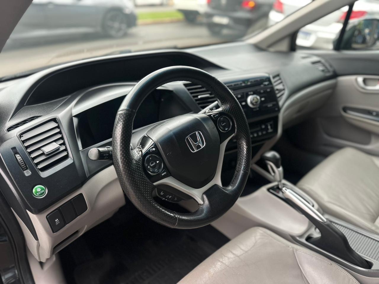 HONDA Civic - Foto