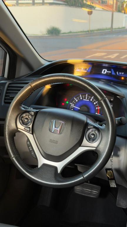 HONDA Civic - Foto