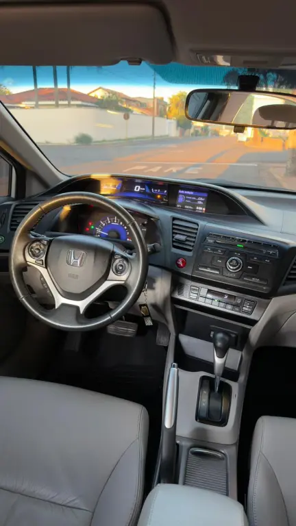 HONDA Civic - Foto