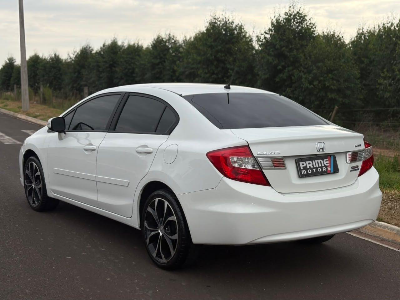 HONDA Civic - Foto