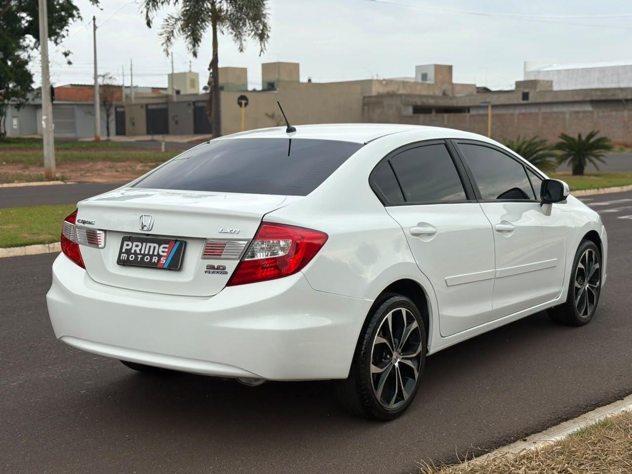 HONDA Civic - Foto