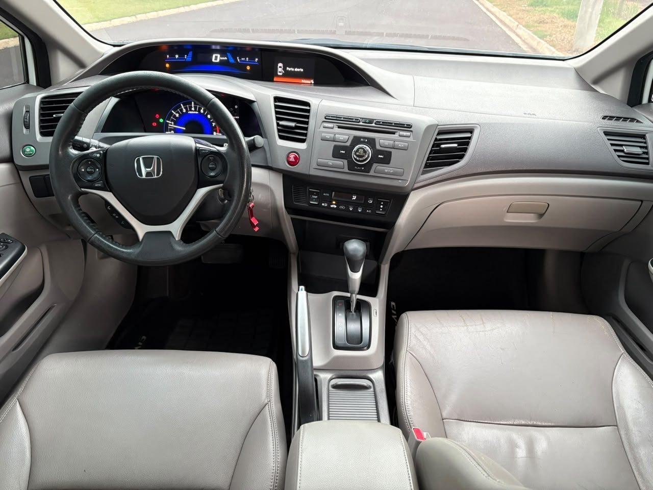 HONDA Civic - Foto