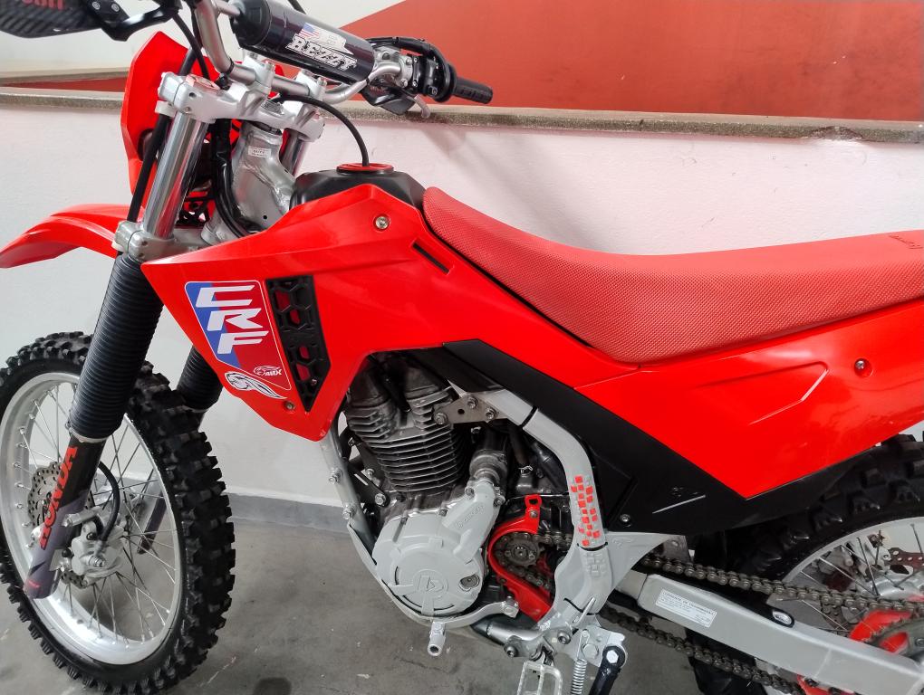 HONDA CRF 250 - Foto