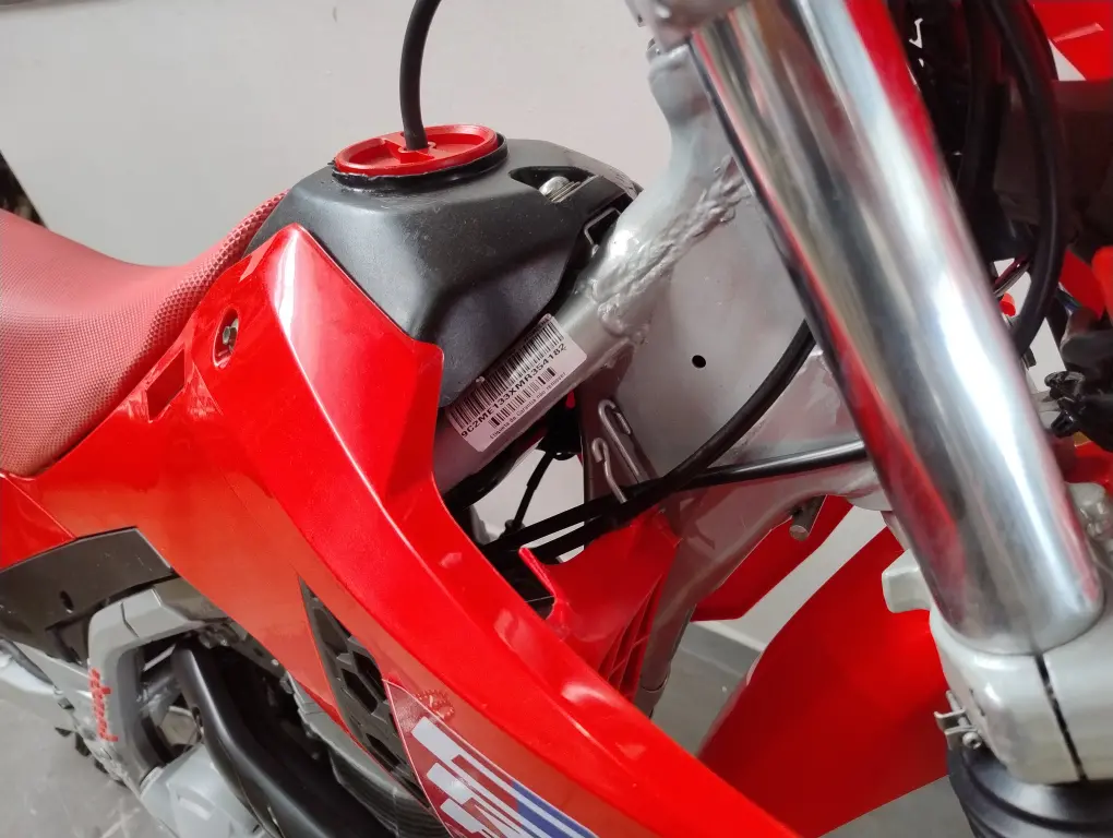 HONDA CRF 250 - Foto