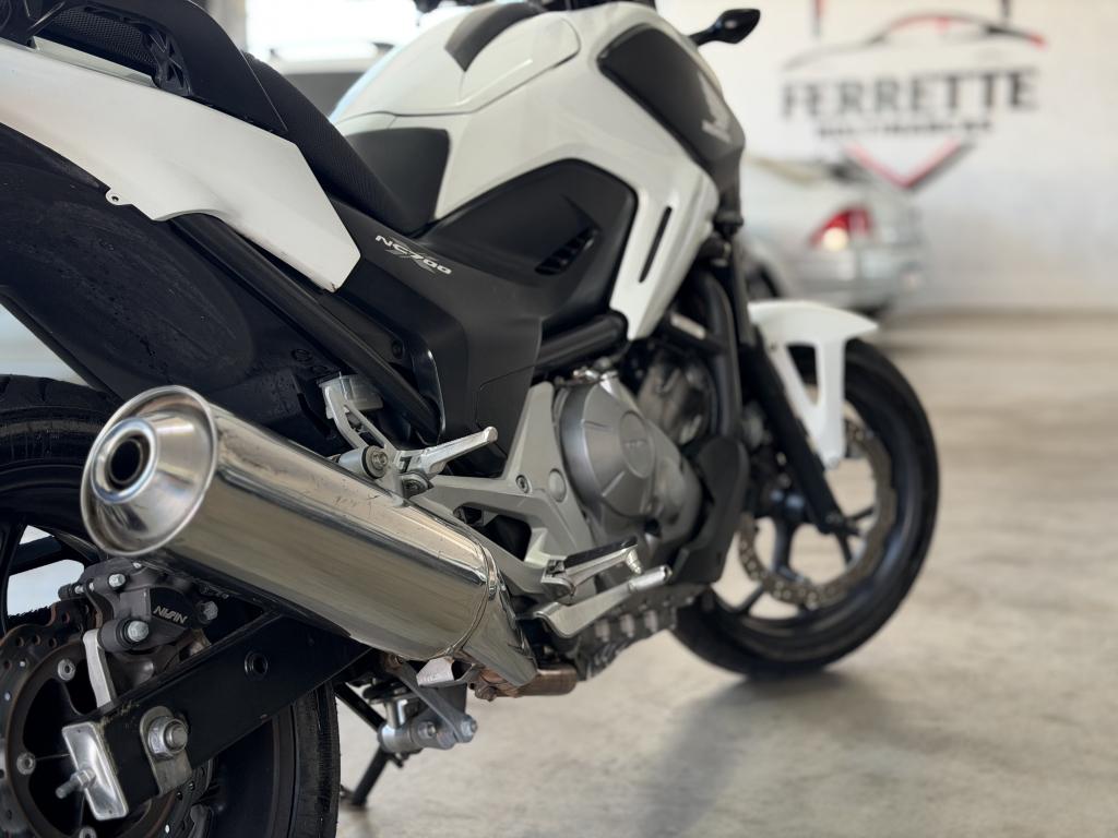 HONDA NC 700 X - Foto