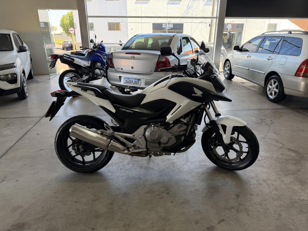 HONDA NC 700 X - Foto