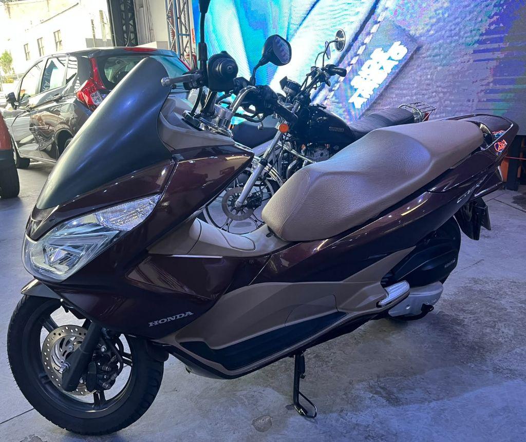 HONDA PCX 150 - Foto