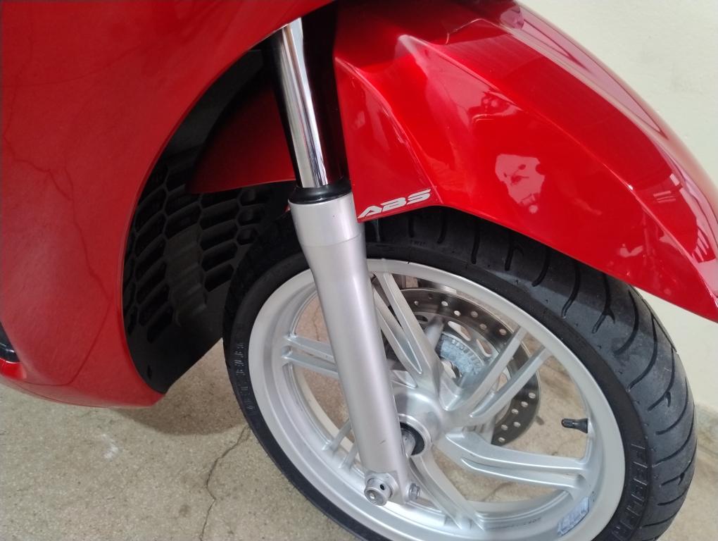 HONDA SH 300 I - Foto