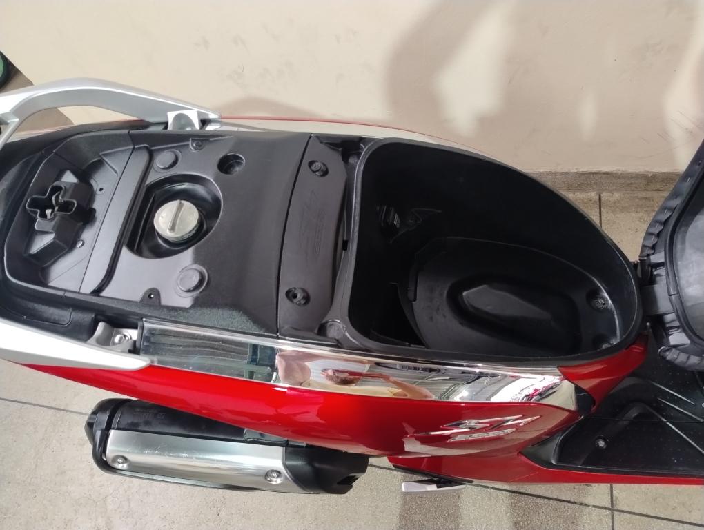 HONDA SH 300 I - Foto