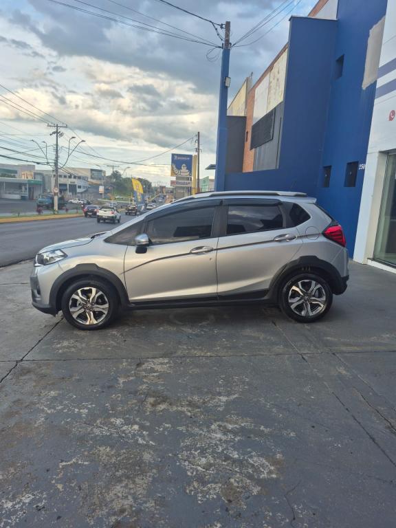 HONDA WR-V - Foto