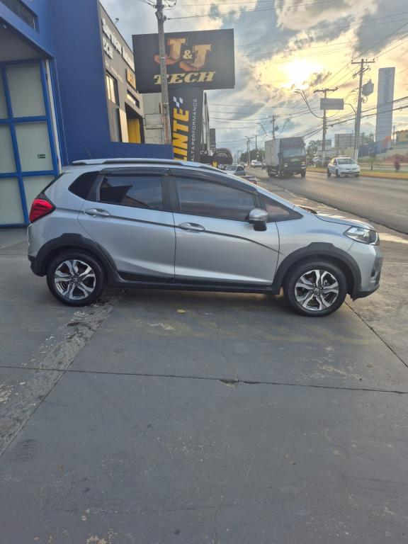 HONDA WR-V - Foto