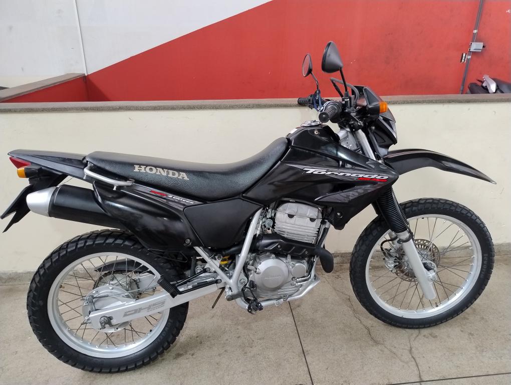 HONDA XR Tornado 250 - Foto