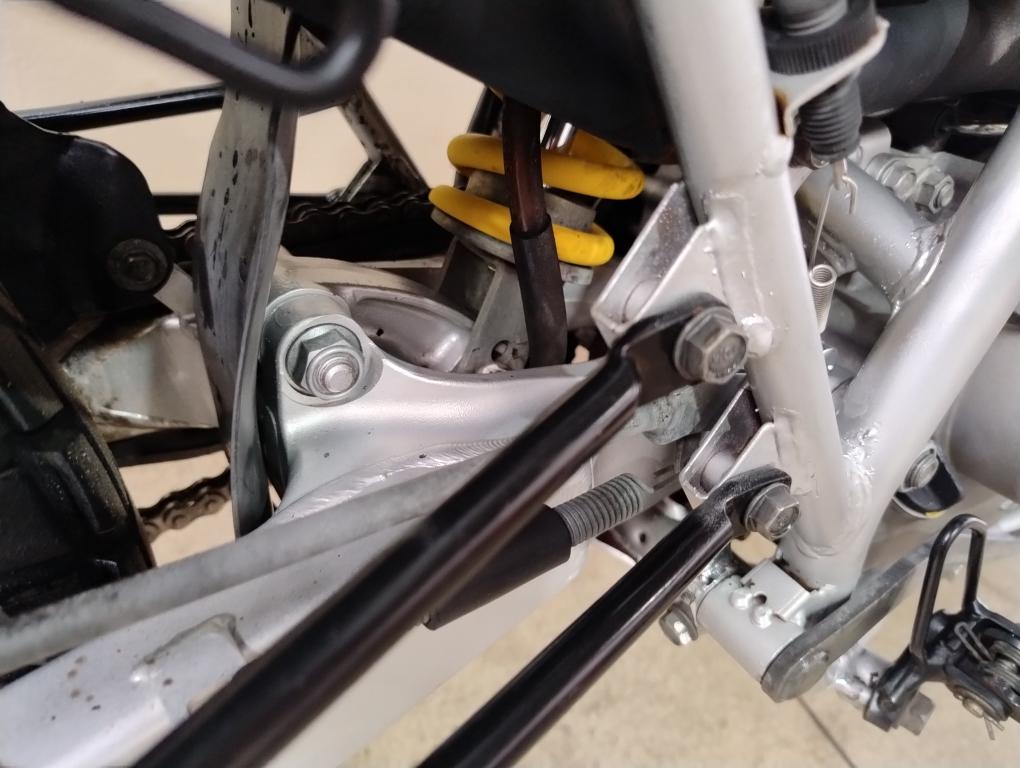 HONDA XR Tornado 250 - Foto