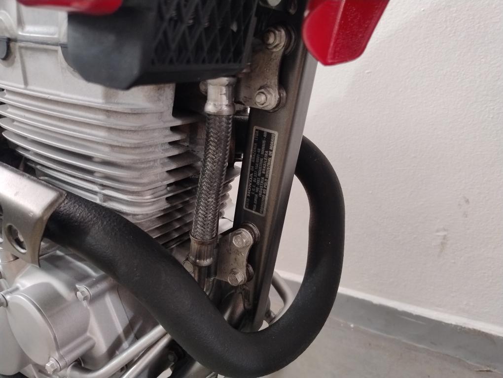 HONDA XR Tornado 250 - Foto