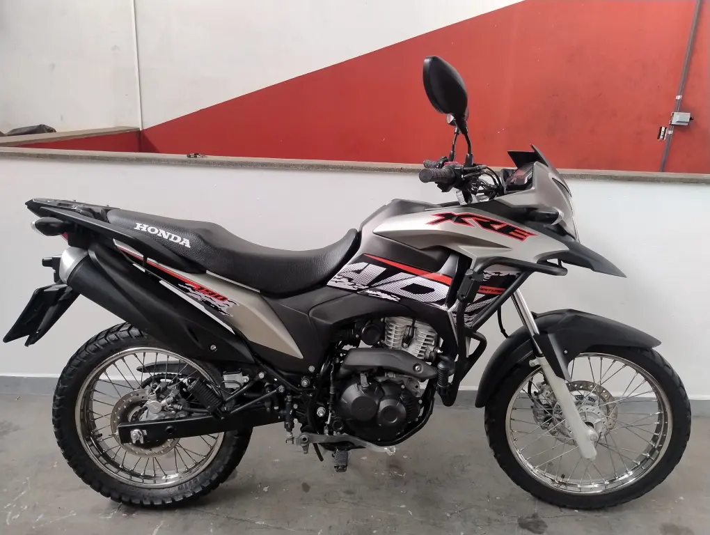 HONDA XRE 190 - Foto