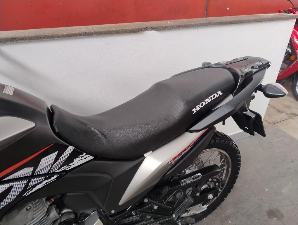 HONDA XRE 190 - Foto