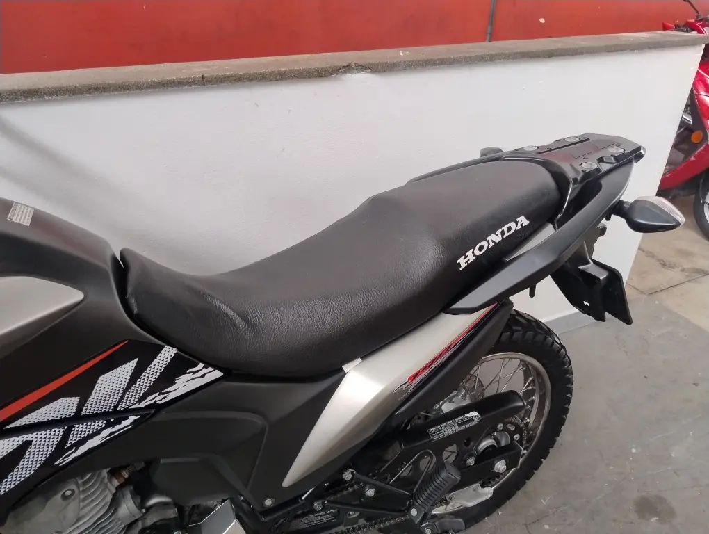 HONDA XRE 190 - Foto