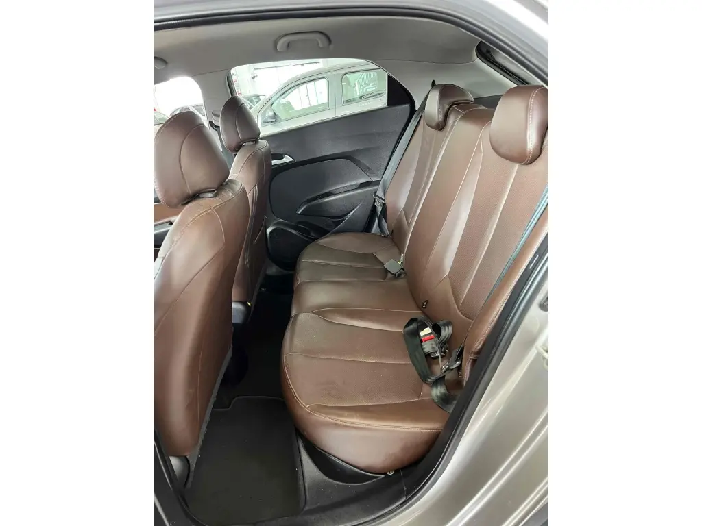 HYUNDAI HB 20 Hatch X - Foto