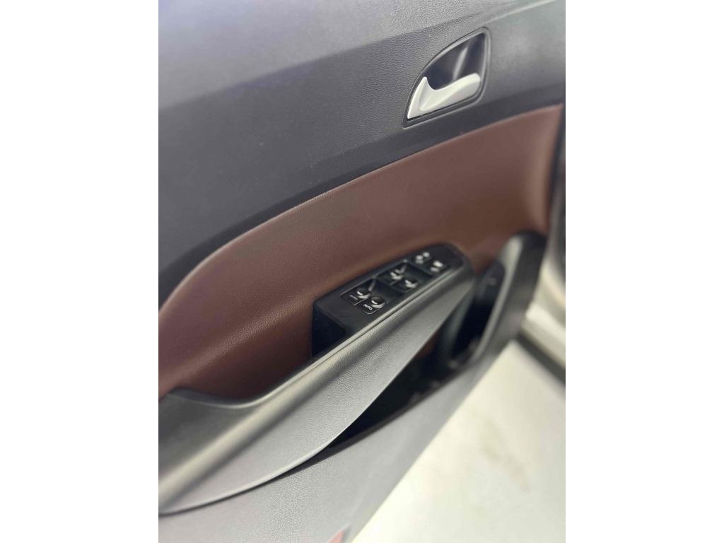 HYUNDAI HB 20 Hatch X - Foto