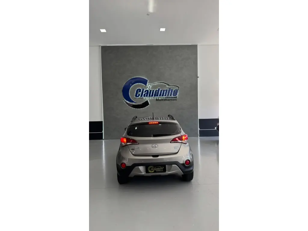 HYUNDAI HB 20 Hatch X - Foto