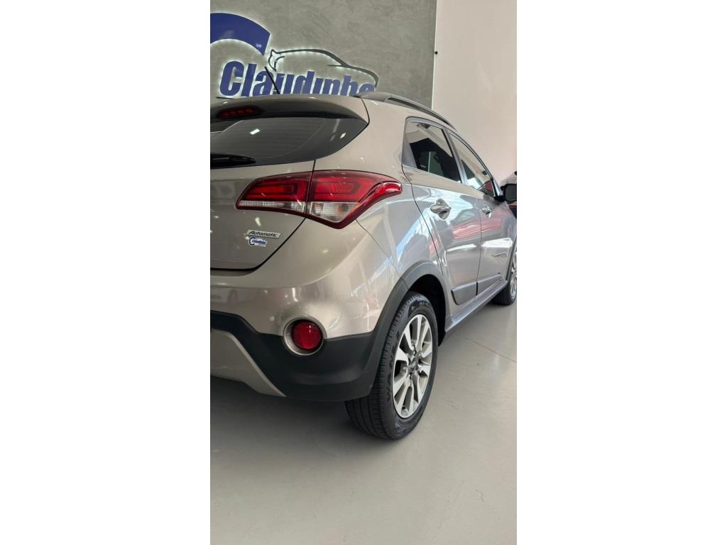 HYUNDAI HB 20 Hatch X - Foto