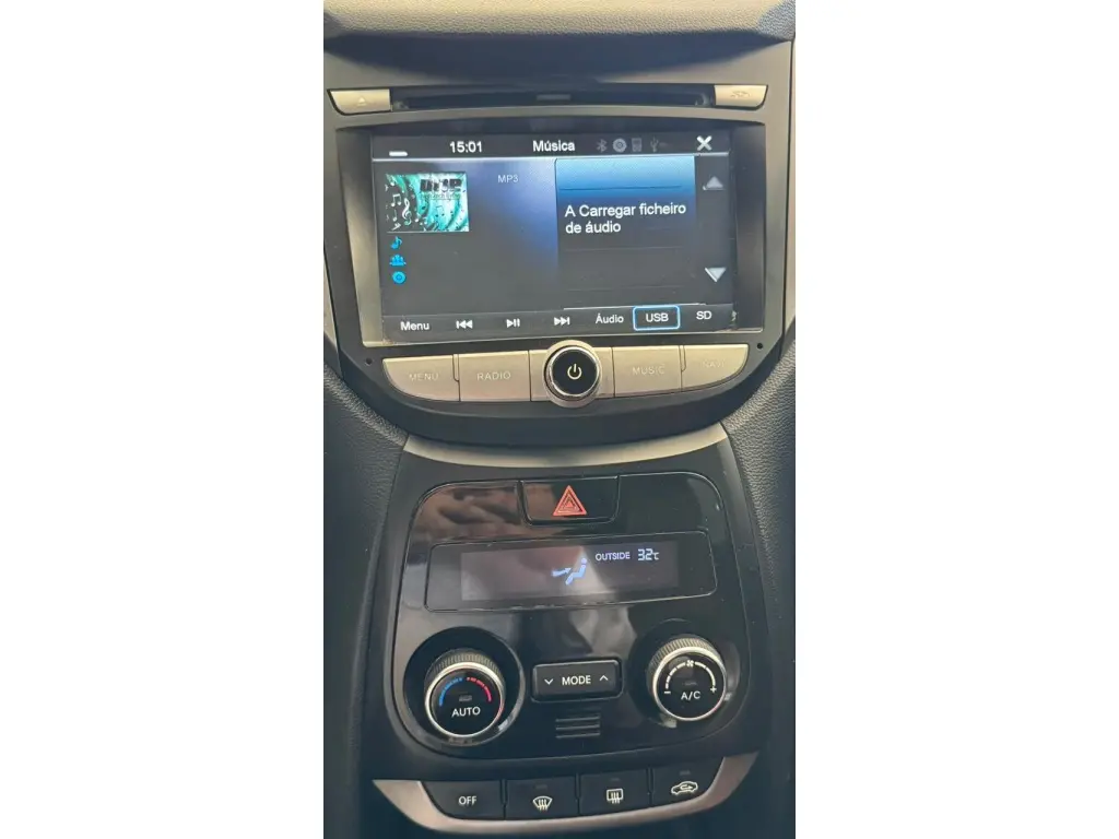 HYUNDAI HB 20 Hatch X - Foto